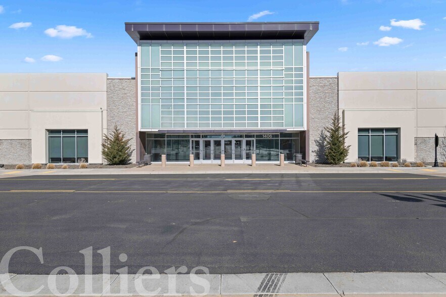 1406 N Galleria Dr, Nampa, ID à vendre - Photo de l’immeuble – Image 2 sur 7