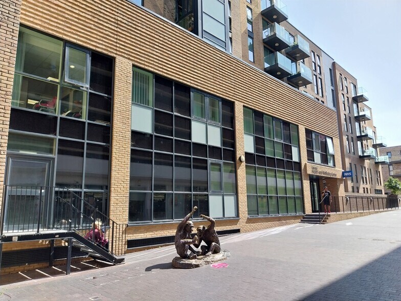 19 Homefield Rise, Orpington à louer - Photo de l’immeuble – Image 2 sur 7