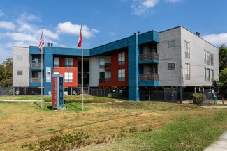 Plus de détails pour 7570-7610 Skillman St, Dallas, TX - Logement à vendre