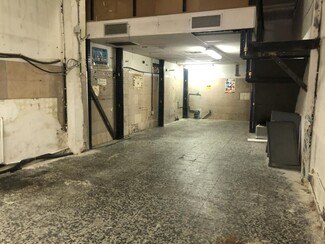 Plus de détails pour Calle Eduardo Requenas, 12, Madrid - Logement à vendre