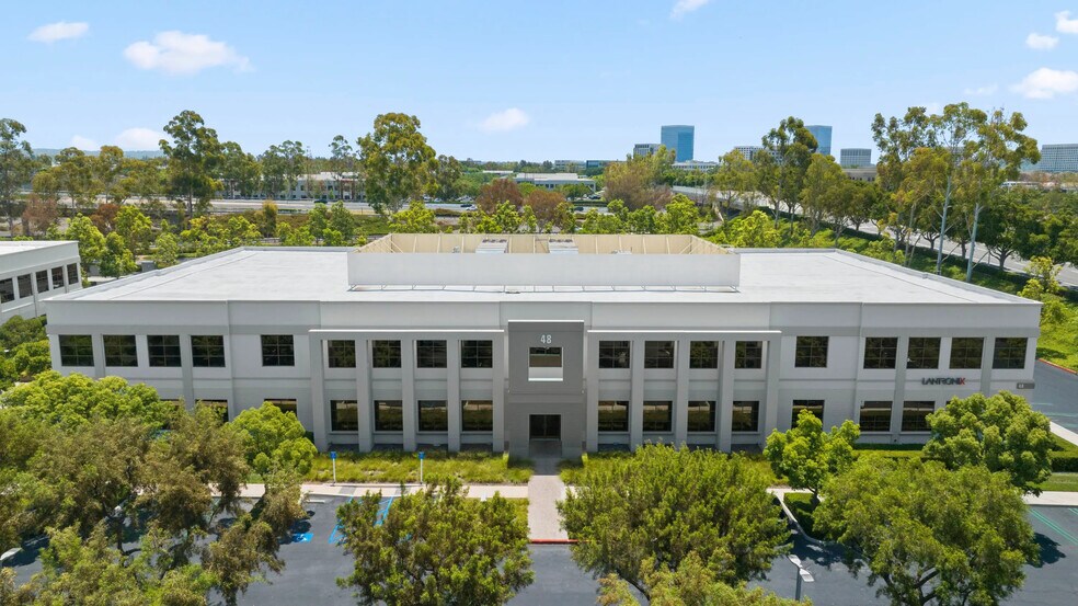46 Discovery, Irvine, CA à louer - Photo de l’immeuble – Image 3 sur 27