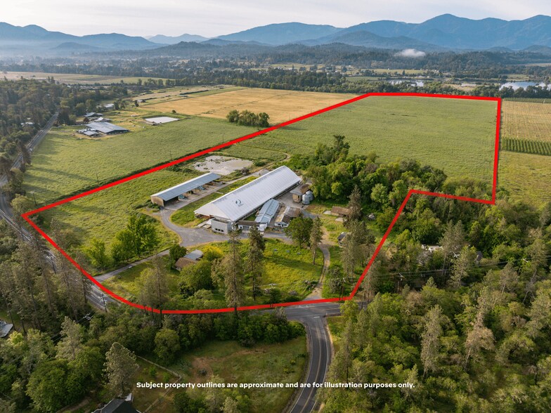 6531 Lower River Rd, Grants Pass, OR à vendre - Photo de l’immeuble – Image 3 sur 128