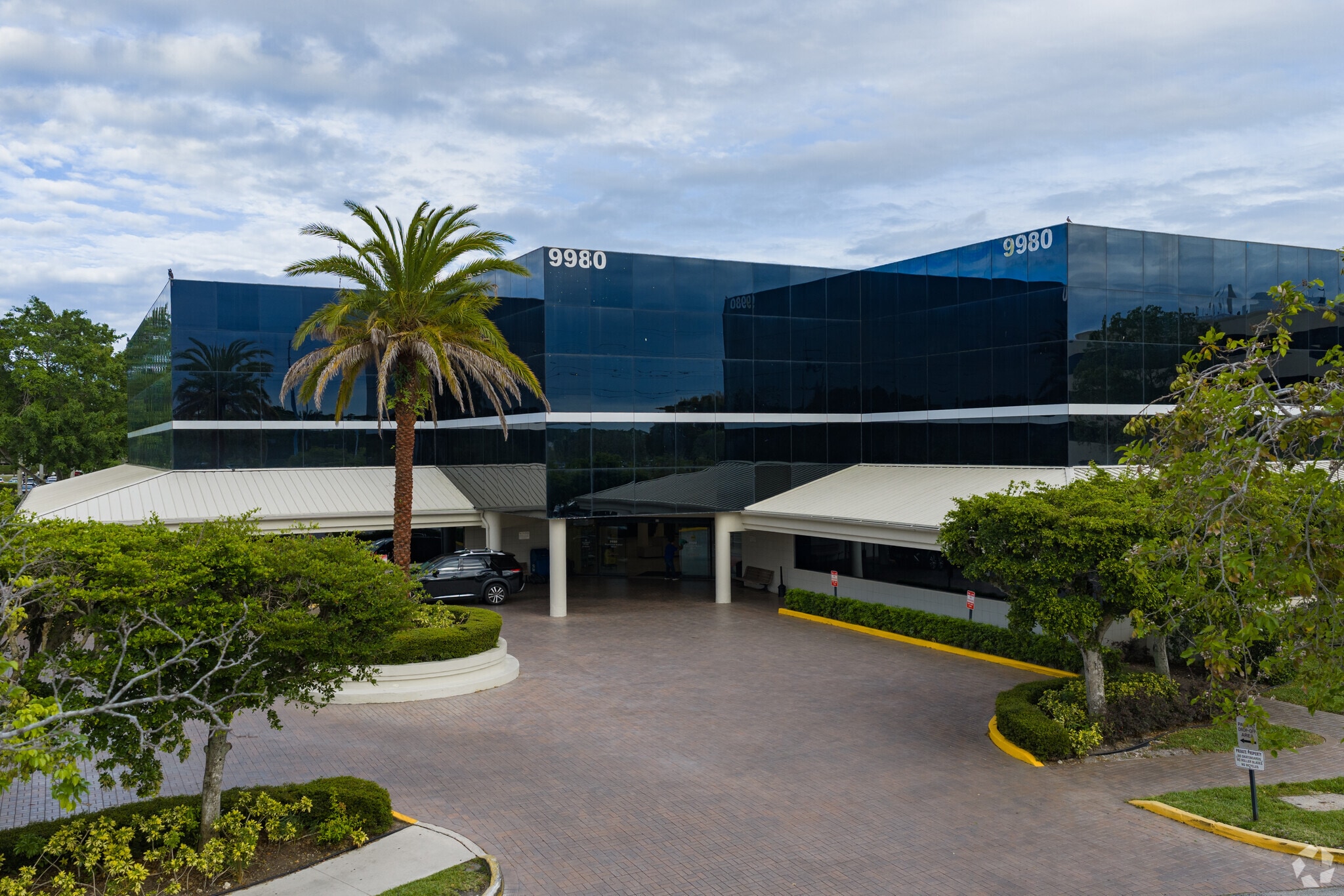 9980 Central Park Blvd N, Boca Raton, FL à louer Photo principale– Image 1 sur 6