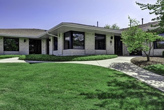 Plus de détails pour 300-490 Quail Ridge Dr, Westmont, IL - Bureau à louer