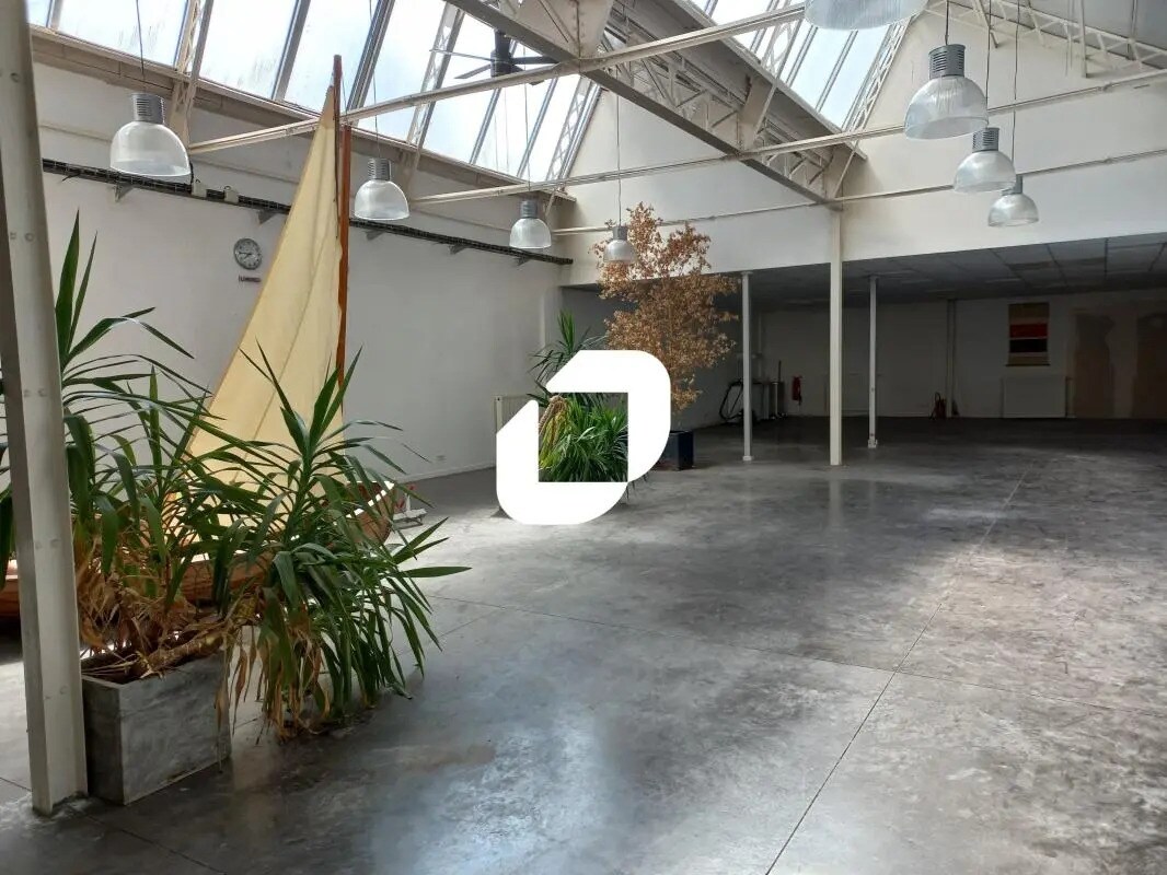 Bureau dans Croix à louer Photo intérieure– Image 1 sur 17