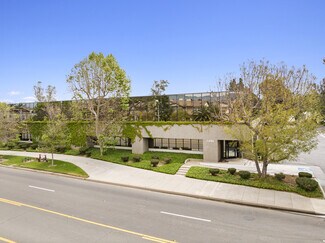 Plus de détails pour 1340-1380 Flynn Rd, Camarillo, CA - Industriel/Logistique à louer