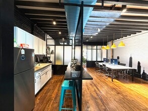 1193 Atlantic Ave, Brooklyn, NY à louer Photo intérieure– Image 2 sur 10