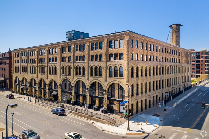 212 3rd Ave N, Minneapolis, MN à louer - Photo principale – Image 1 sur 38