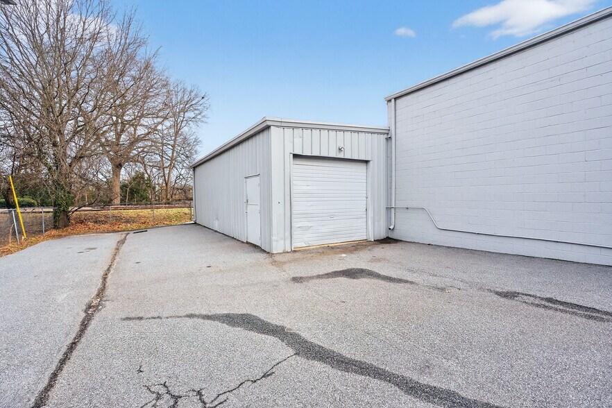 1321 Union St, Spartanburg, SC à louer - Photo de l’immeuble – Image 3 sur 26