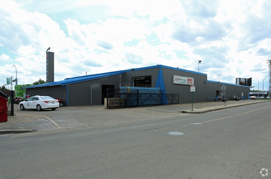 12505 97th St NW, Edmonton, AB à louer - Photo de l’immeuble – Image 1 sur 3