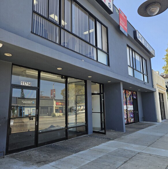 11714-11720 W Pico Blvd, Los Angeles, CA à louer - Photo de l’immeuble – Image 2 sur 29