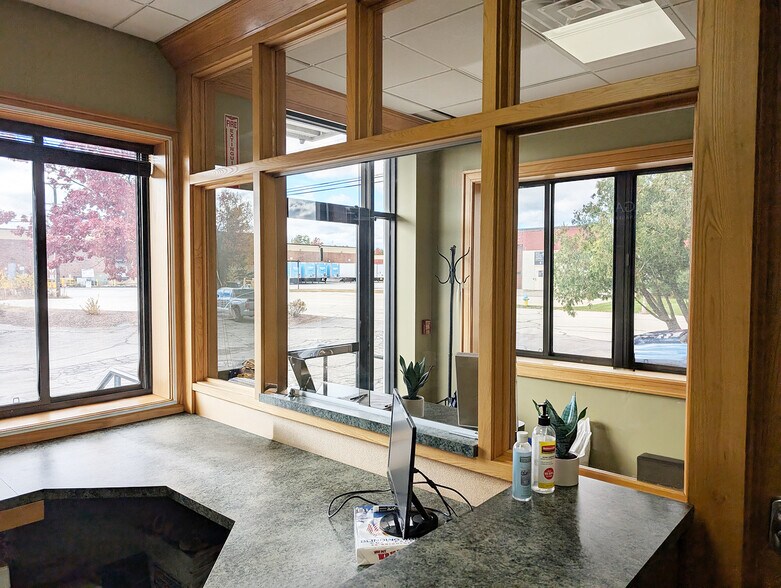 8 State St, Nashua, NH à louer - Photo de l’immeuble – Image 2 sur 7