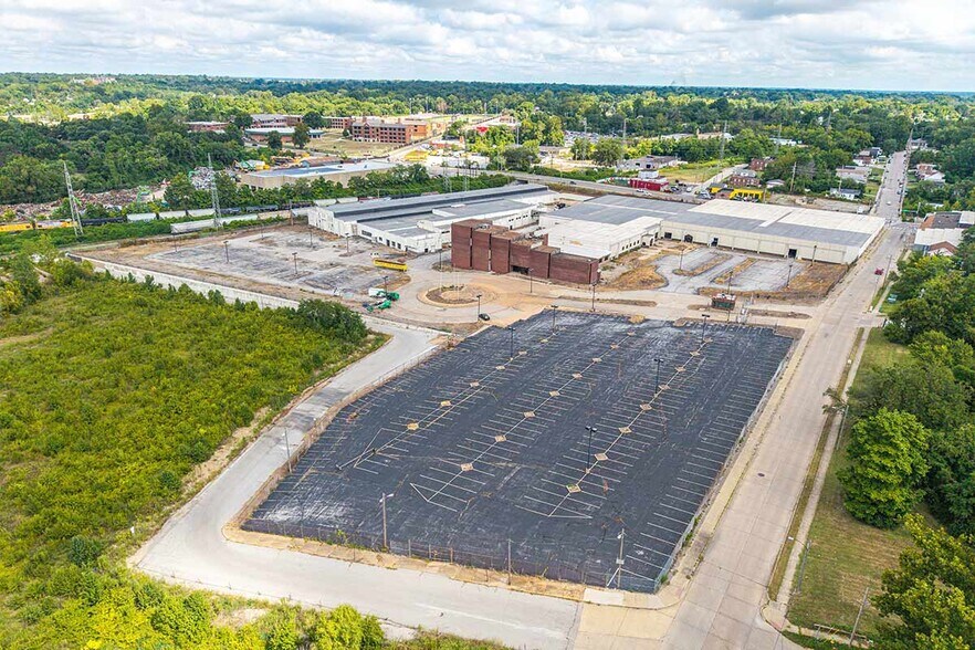 6565 Wells Ave, Saint Louis, MO à louer - Photo de l’immeuble – Image 3 sur 6