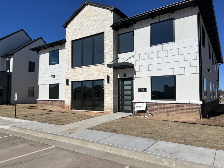 7631 E 126th St S, Bixby, OK à louer - Photo de l’immeuble – Image 1 sur 5