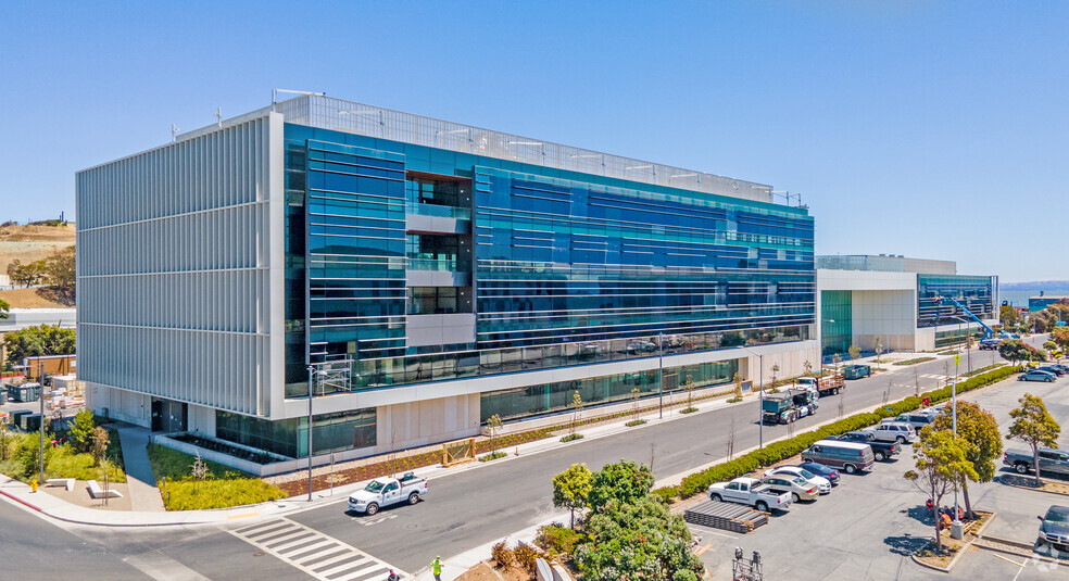 201 Haskins Way, South San Francisco, CA à louer - Photo de l’immeuble – Image 1 sur 9