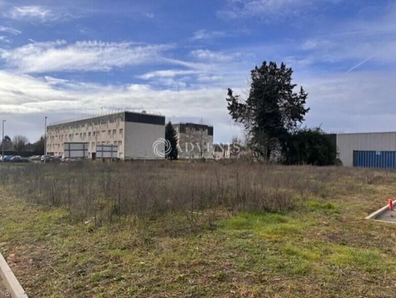 Terrain dans Le Mans à vendre - Photo principale – Image 1 sur 3