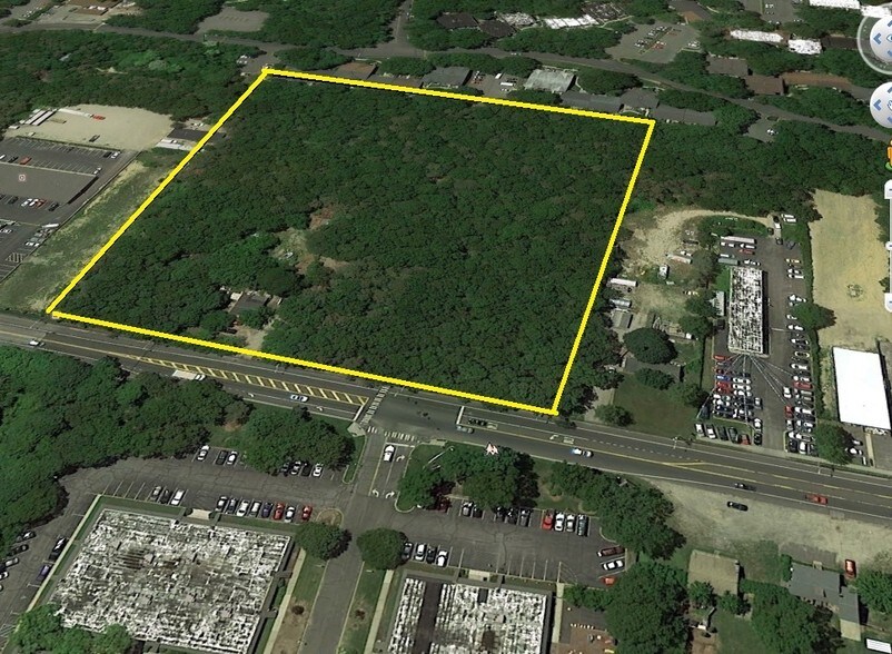 Rt 112, Medford, NY à vendre - Photo de l’immeuble – Image 2 sur 2