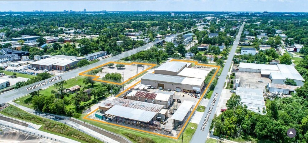 4703 Creekmont Drive portefeuille de 6 biens à vendre sur LoopNet.fr - Photo principale – Image 2 sur 3