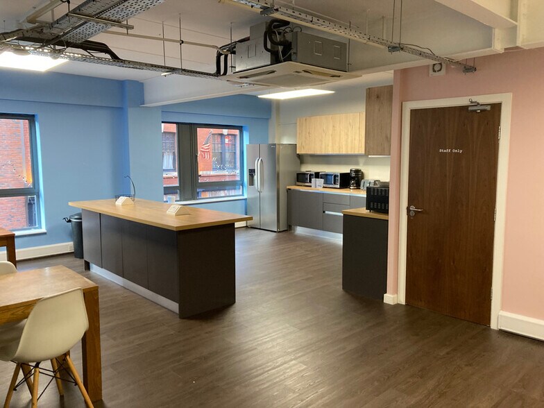 34 Copperas St, Manchester à louer - Photo intérieure – Image 3 sur 4