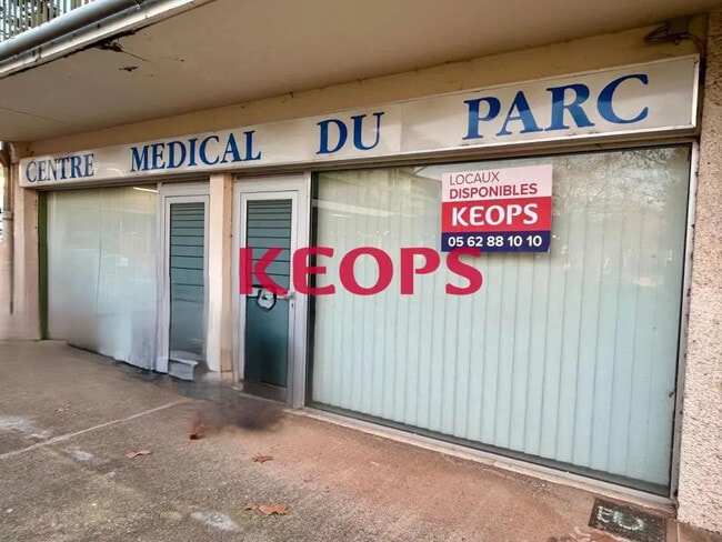Plus de détails pour Local commercial à louer