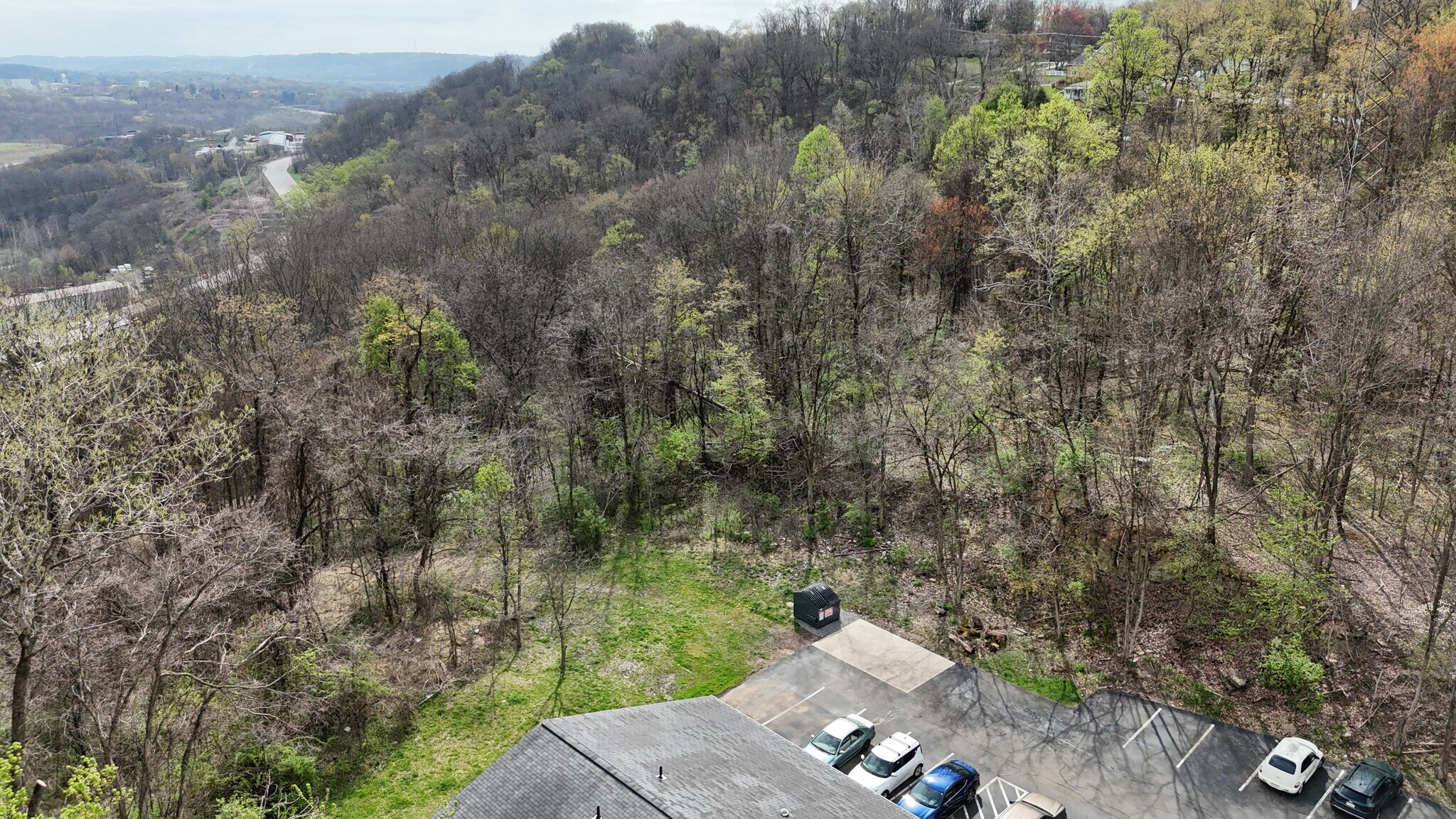 Locust Hill Drive Dr, Cheswick, PA à vendre Photo de l’immeuble– Image 1 sur 40