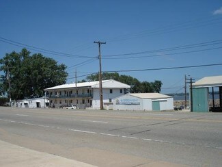 Plus de détails pour 4908-4910 N Galena Rd, Peoria Heights, IL - Spécialisé à vendre