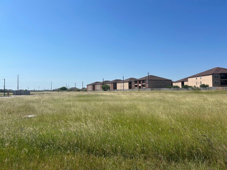 3809 Rodd Field Rd, Corpus Christi, TX à vendre - Photo de l’immeuble – Image 2 sur 10