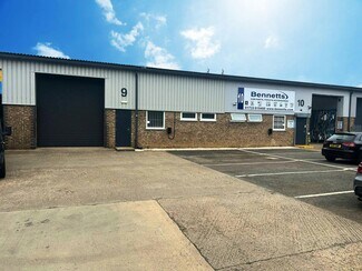 Plus de détails pour Brassey Clos, Peterborough - Industriel/Logistique à louer