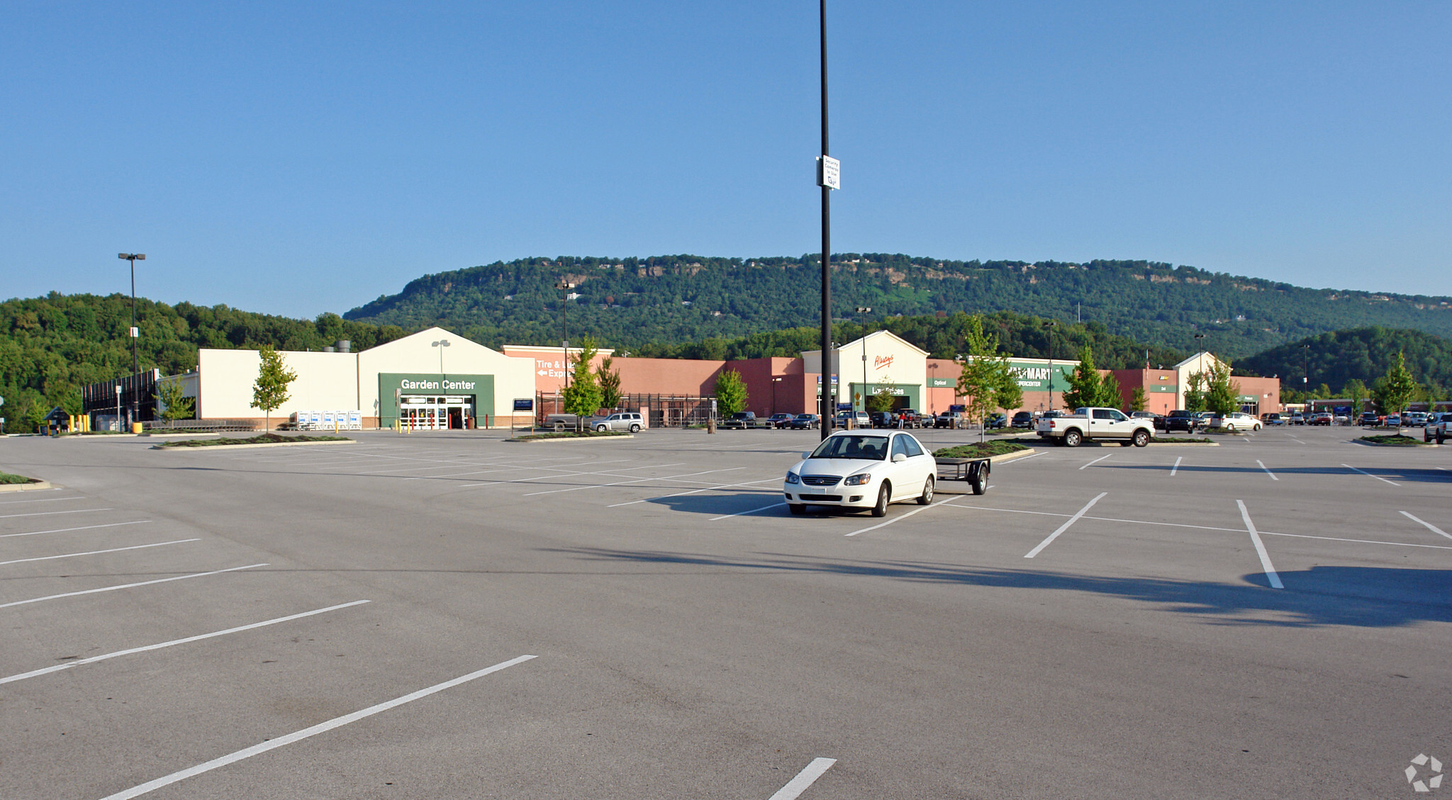 541 Signal Mountain Rd, Chattanooga, TN à louer Photo de l’immeuble– Image 1 sur 6