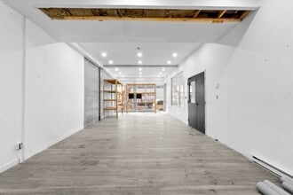 845-865 St Notre-Dame O, Montréal, QC à louer Photo intérieure– Image 2 sur 6