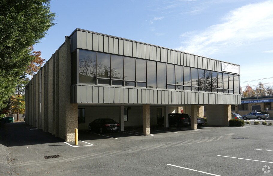 411 North Ave, Cranford, NJ à vendre - Photo de l’immeuble – Image 2 sur 7