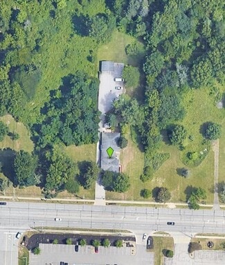 Plus de détails pour 19080 Bagley Rd, Cleveland, OH - Bureau/Local commercial à louer