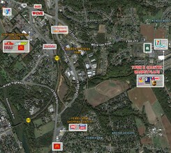 35-43 Town and Country Dr, Fredericksburg, VA - VUE AÉRIENNE  vue de carte