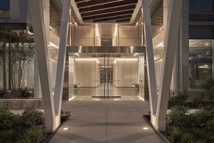 4301 Bull Creek Rd, Austin, TX à louer - Photo de l’immeuble – Image 2 sur 23