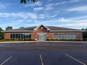 900 S Milwaukee Ave, Vernon Hills, IL à louer Photo intérieure– Image 1 sur 14