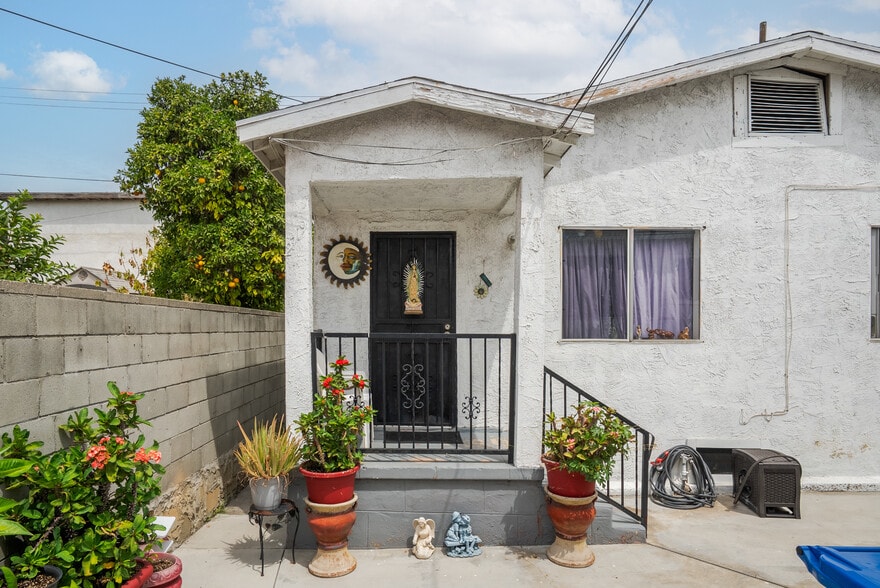 2719 Folsom St, Los Angeles, CA à vendre - Photo de l’immeuble – Image 2 sur 31