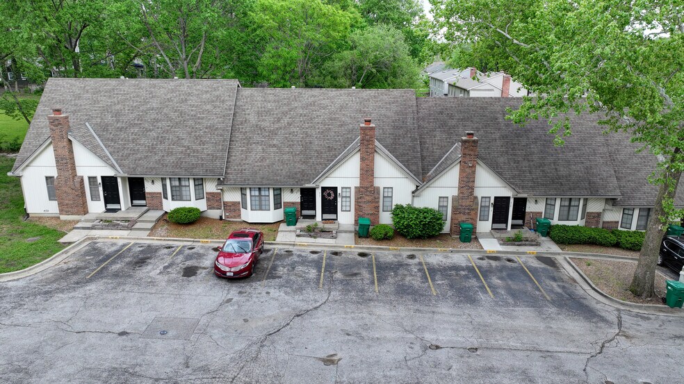9730-9768 Locust St, Kansas City, MO à vendre - Photo de l’immeuble – Image 2 sur 12