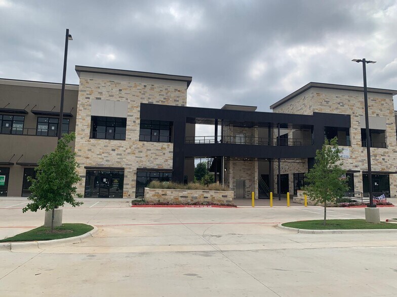 15281 Ronald Reagan Blvd, Leander, TX à louer - Photo de l’immeuble – Image 2 sur 7
