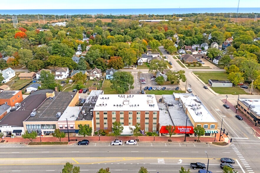 75-Unit Portfolio portefeuille de 4 biens à vendre sur LoopNet.fr - Photo de l’immeuble – Image 2 sur 15