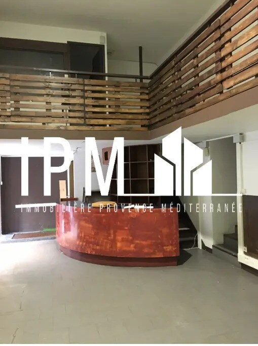 Plus de détails pour Local commercial à vendre
