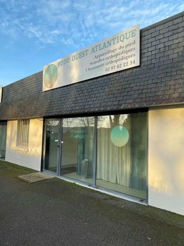 Bureau dans Vannes à louer Photo principale– Image 1 sur 4