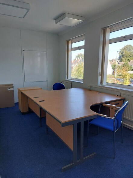 Station Rd, Wincanton à louer - Photo de l’immeuble – Image 2 sur 10