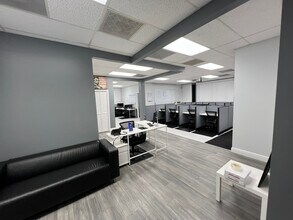 270-330 S University Dr, Plantation, FL à louer Photo de l’immeuble– Image 1 sur 16