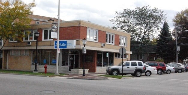8259 Grand Ave, River Grove, IL à louer - Photo de l’immeuble – Image 2 sur 2