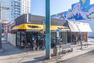 Plus de détails pour 10756 Jasper Ave NW, Edmonton, AB - Local commercial à louer