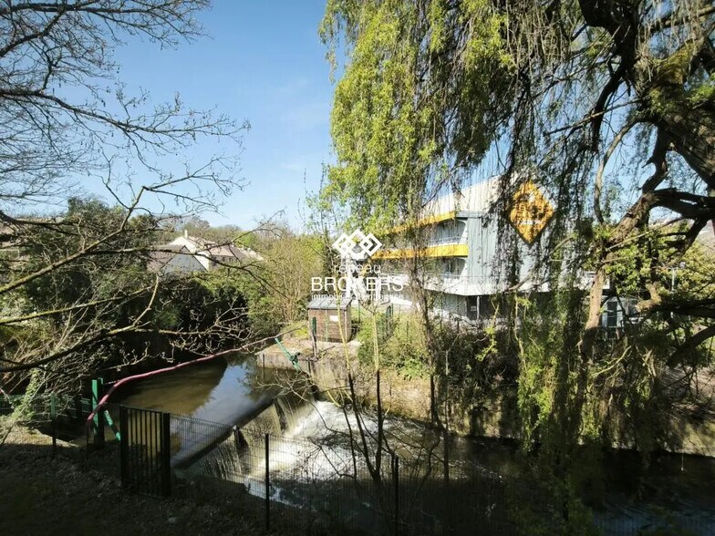 Bureau dans Épinay-sur-Orge à louer - Photo de l’immeuble – Image 1 sur 11