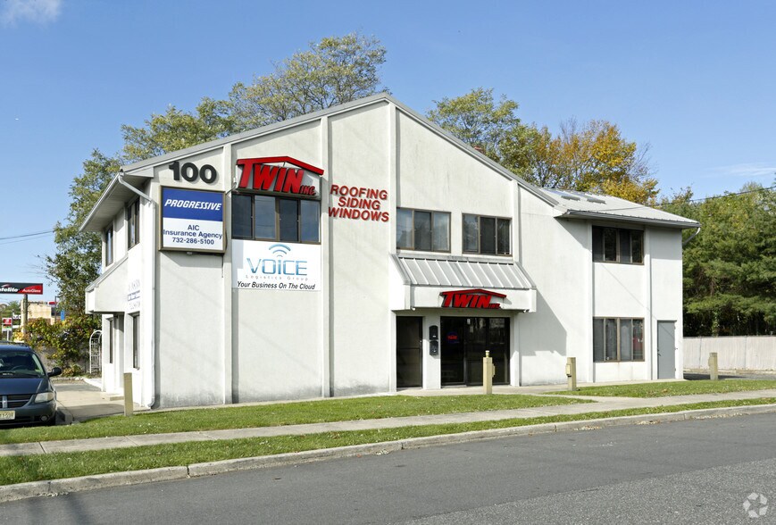100 Route 37 E, Toms River, NJ à vendre - Photo principale – Image 1 sur 1