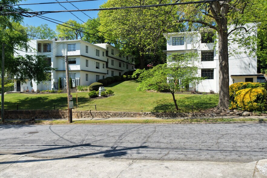 41-43 NW 25th St, Atlanta, GA à vendre - Photo de l’immeuble – Image 2 sur 14