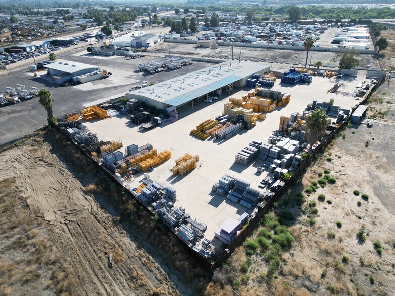2700 S Security Ave, Colton, CA à vendre - Photo de l’immeuble – Image 3 sur 16