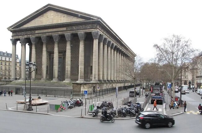 Plus de détails pour Local commercial à louer